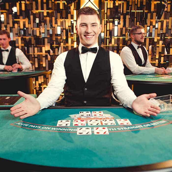 Canlı Poker